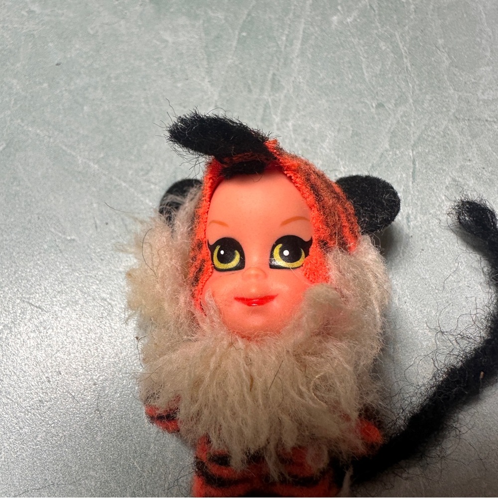 Vintage Liddle Kiddles Tiny Tiger Animiddle Miniature Doll 1960s - Picture 2 of 4